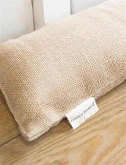 Jute Draught Excluder -Garden Trading Store 07d7662c a356 4d40 8f9e ee7d46c54995 60468.1691417295