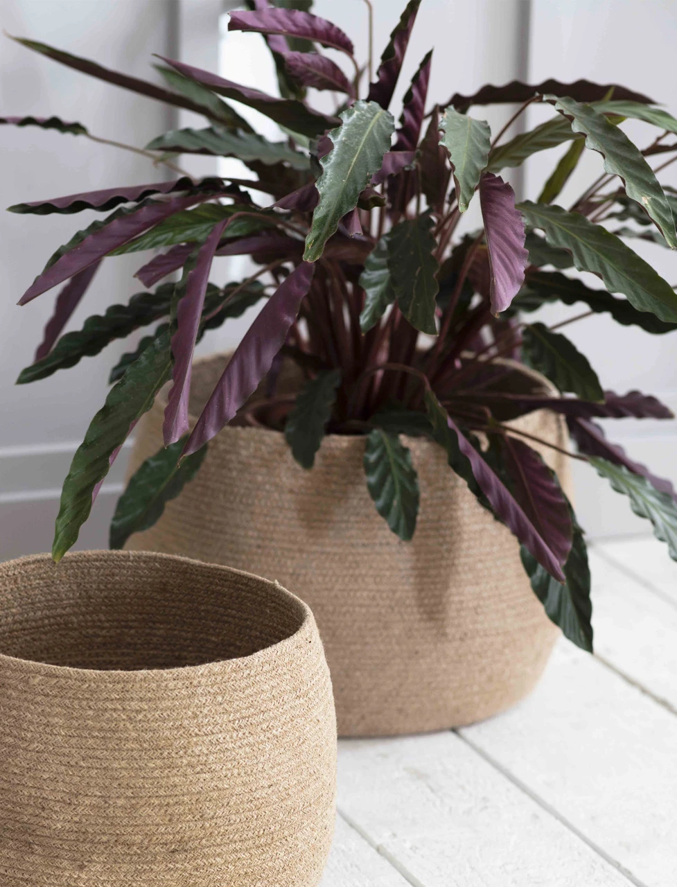 Round Jute Basket - Large 1 Round Jute Basket - Large