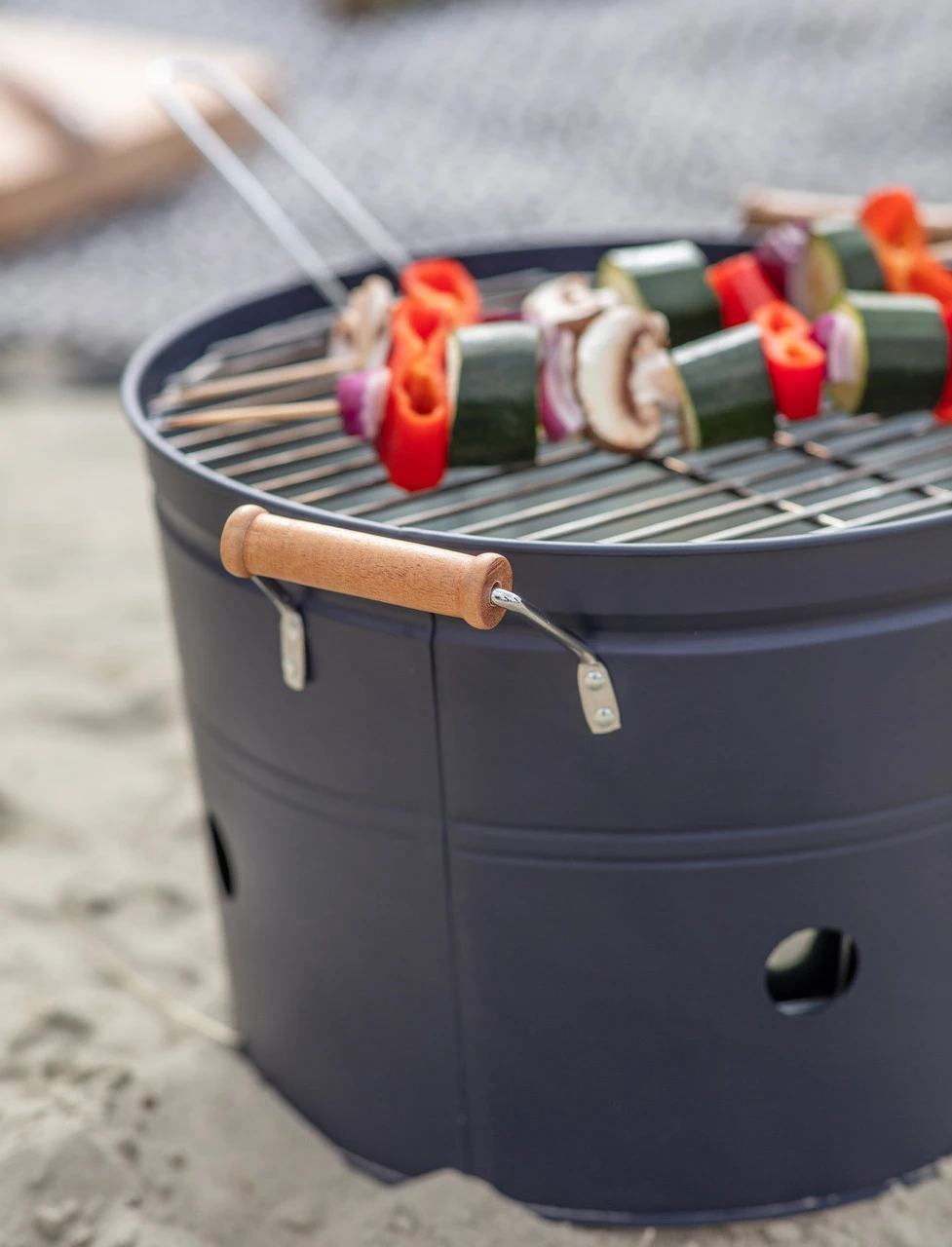 Cleveley Bucket BBQ - Carbon 2 Cleveley Bucket BBQ - Carbon - Image 2