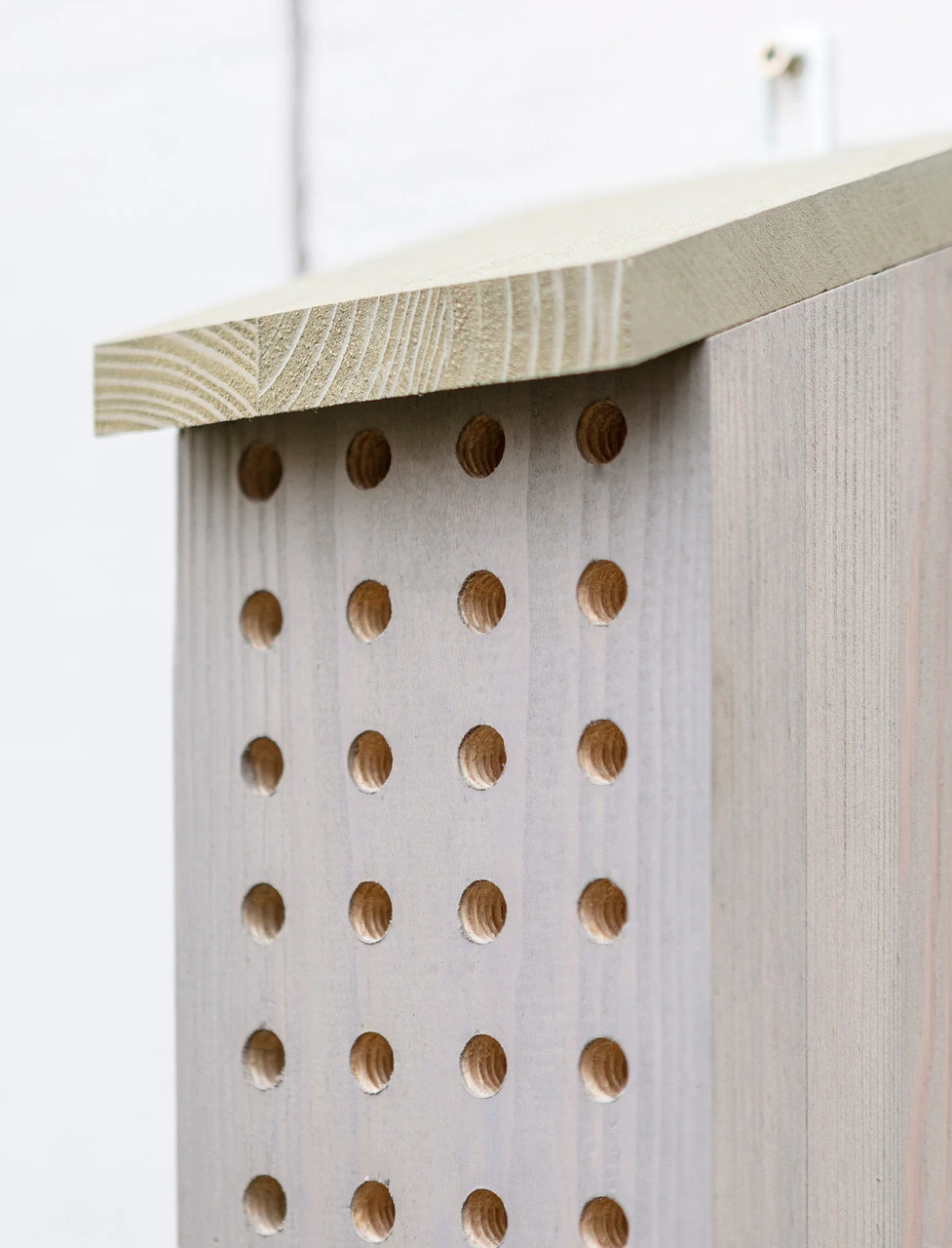 Shetland Rectangular Bee House - Sage 2 Shetland Rectangular Bee House - Sage - Image 2