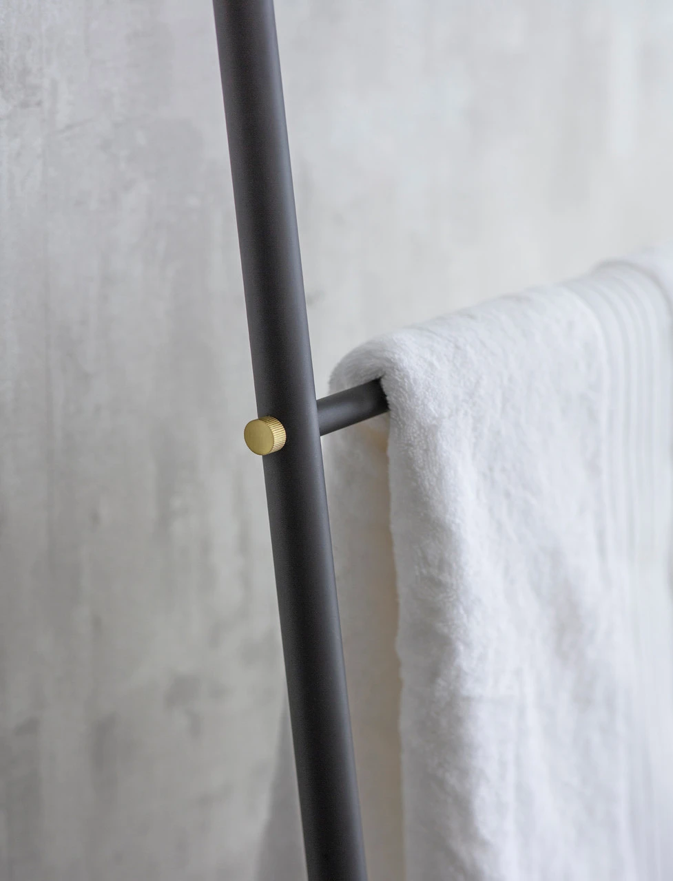 Adelphi Towel Ladder 2 Adelphi Towel Ladder - Image 2