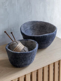 Set Of 2 Southwold Bowls - Ink 9 Set Of 2 Southwold Bowls - Ink -Garden Trading Store BOFE04 portrait 4 29666.1638460845