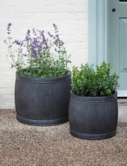 Bathford Round Planter - 54cm 7 Bathford Round Planter - 54cm -Garden Trading Store BTPL01L portrait 3 47027.1638462047