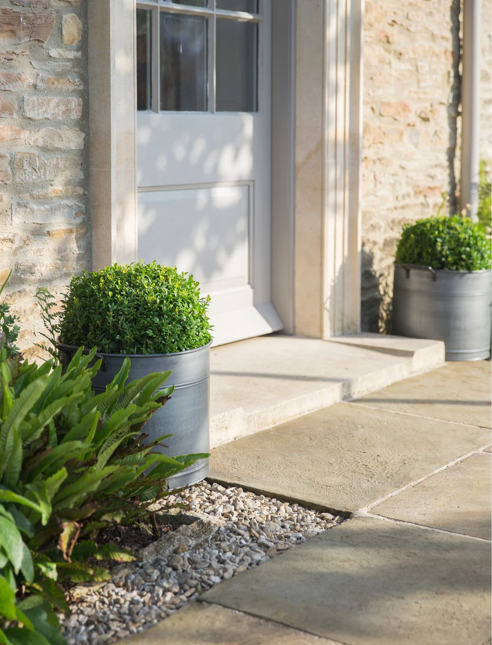 Set Of 2 Galvanised Steel Buckets 1 Set Of 2 Galvanised Steel Buckets