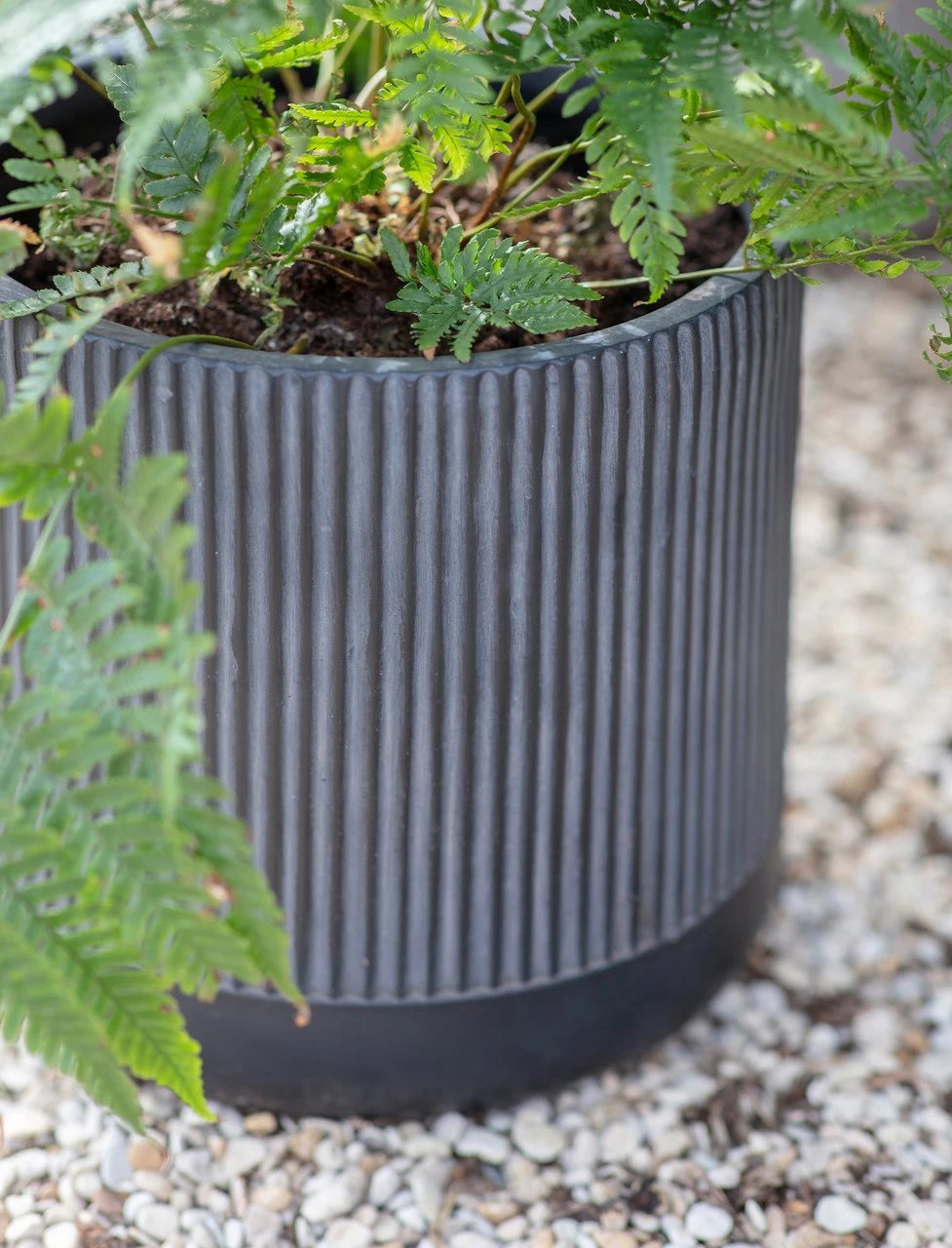 Cutsdean Planter - 30cm 2 Cutsdean Planter - 30cm - Image 2