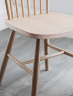 Spindle Back Chair - Natural -Garden Trading Store CHOA07 portrait 3 26515.1638463985