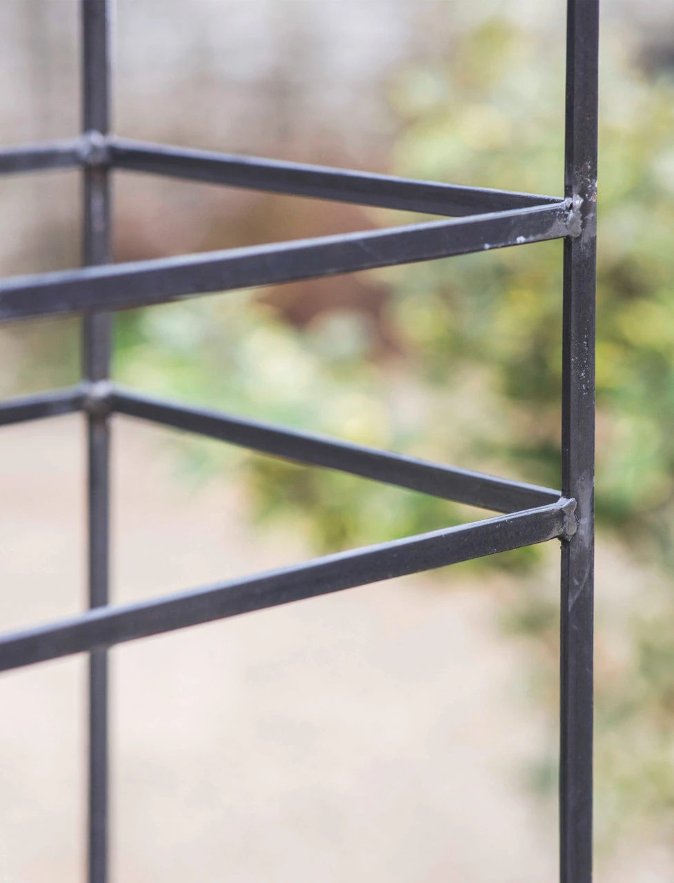 Charlbury Obelisk Plant Support - Small 3 Charlbury Obelisk Plant Support - Small - Image 3