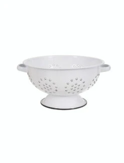 Enamel Colander 6 Enamel Colander -Garden Trading Store COWH01 portrait 8 63027.1638464479