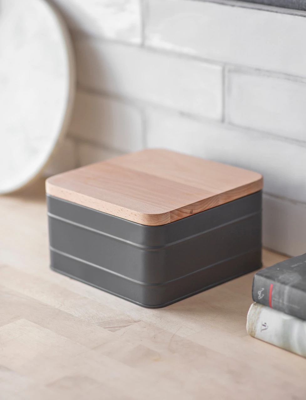 Borough Cake Tin - Charcoal 1 Borough Cake Tin - Charcoal