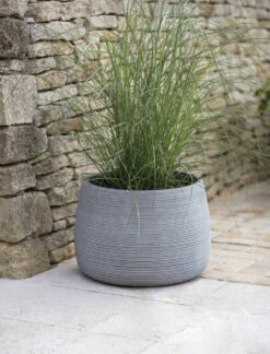 Coates Planter - 53.5cm
