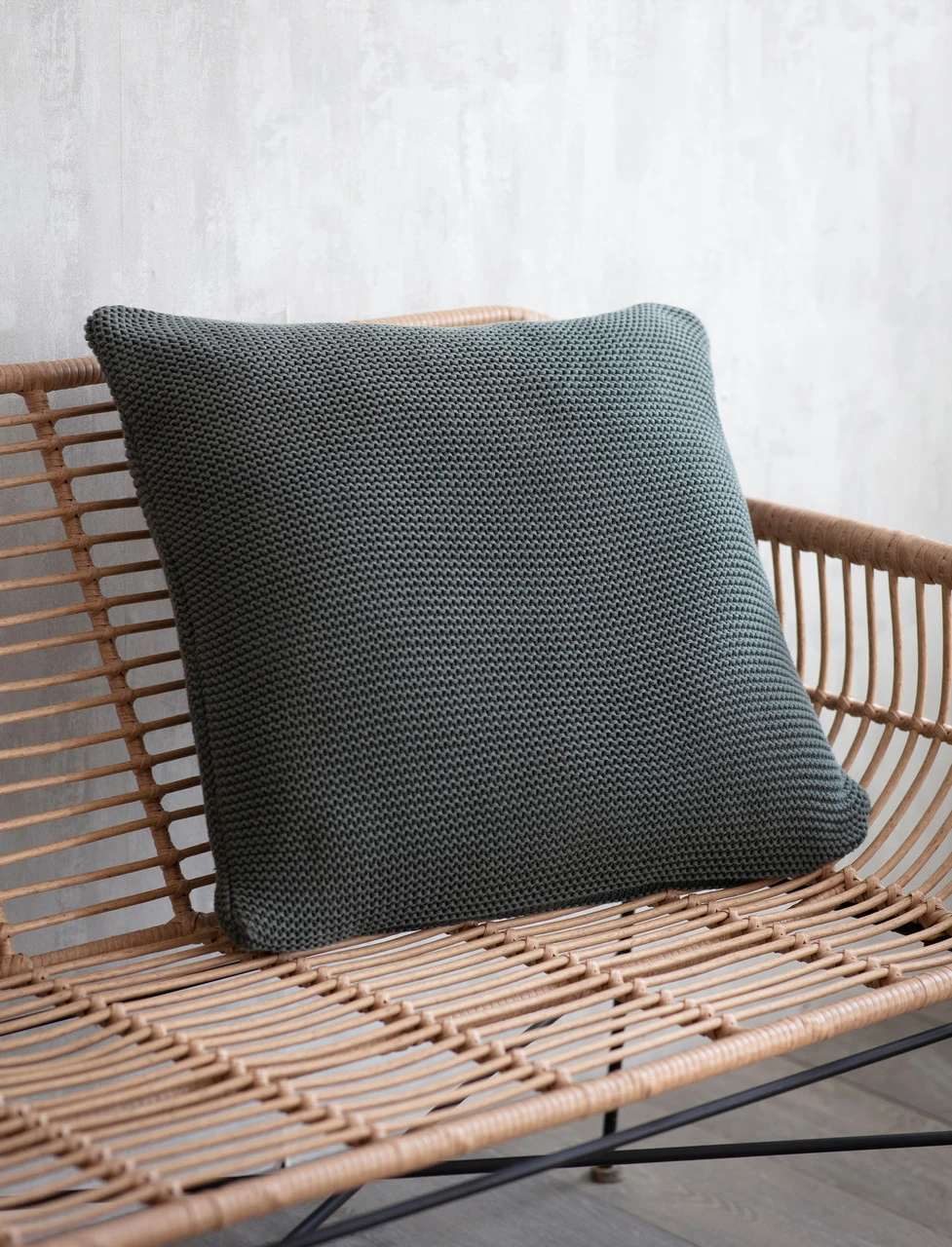 Braemar Cushion - 60 X 60cm 1 Braemar Cushion - 60 X 60cm