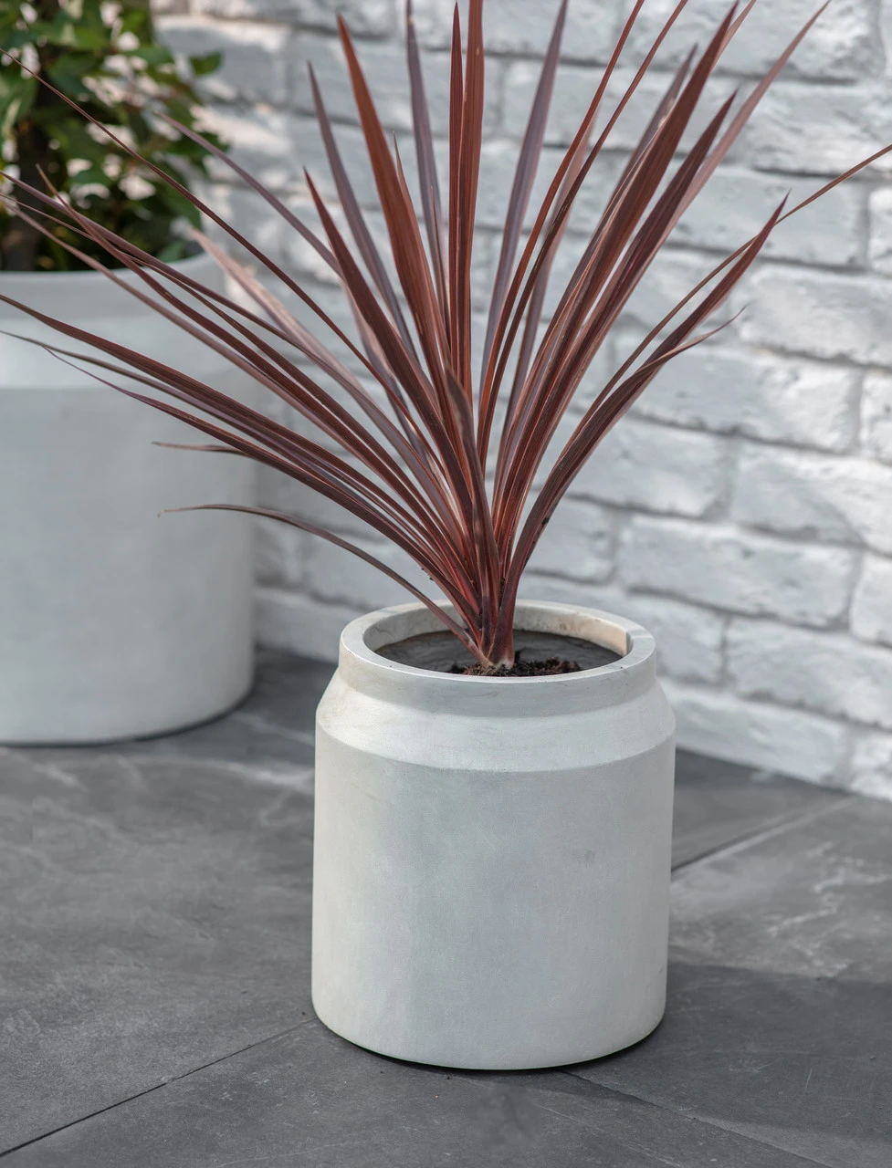 Draycott Planter - Small - Limestone 1 Draycott Planter - Small - Limestone
