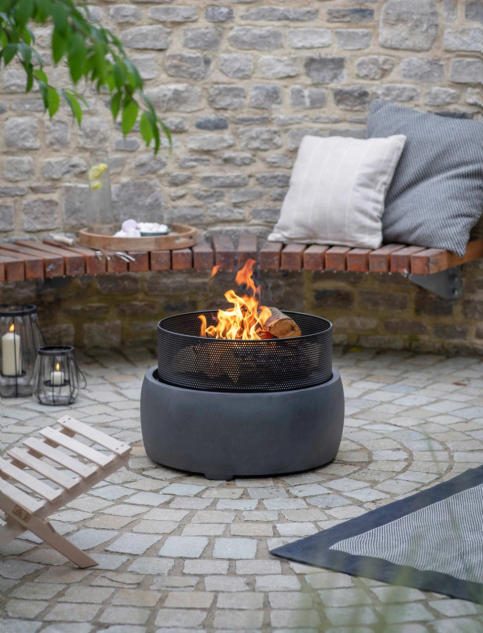 Lyneham Fire Pit - Round 1 Lyneham Fire Pit - Round