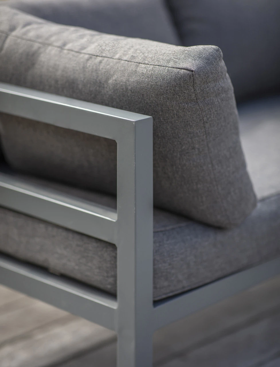 West Strand Sofa - 3 Seater 2 West Strand Sofa - 3 Seater - Image 2