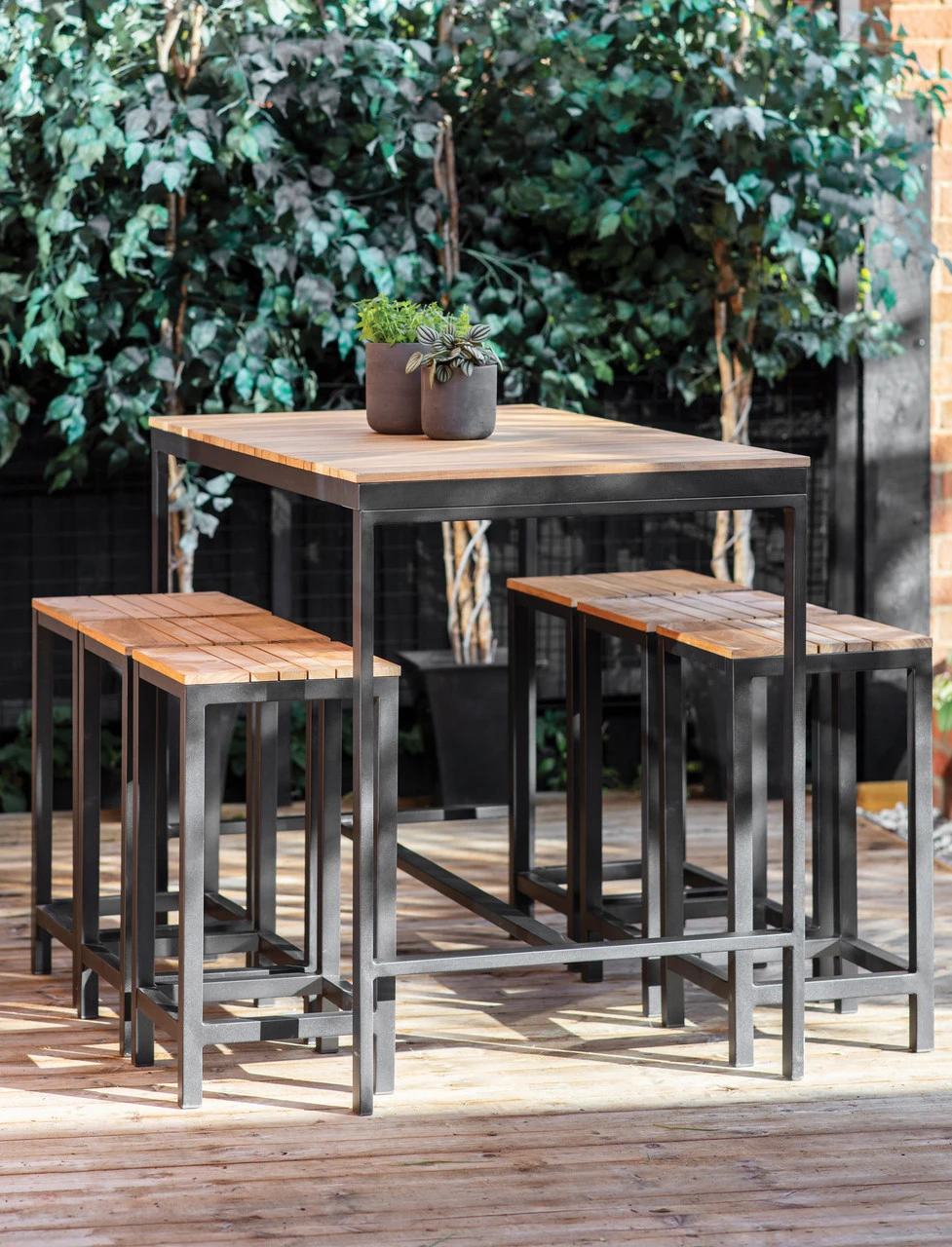 Camley Bar Table Set 1 Camley Bar Table Set