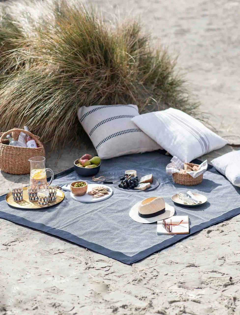 Framlingham Picnic Blanket 1 Framlingham Picnic Blanket