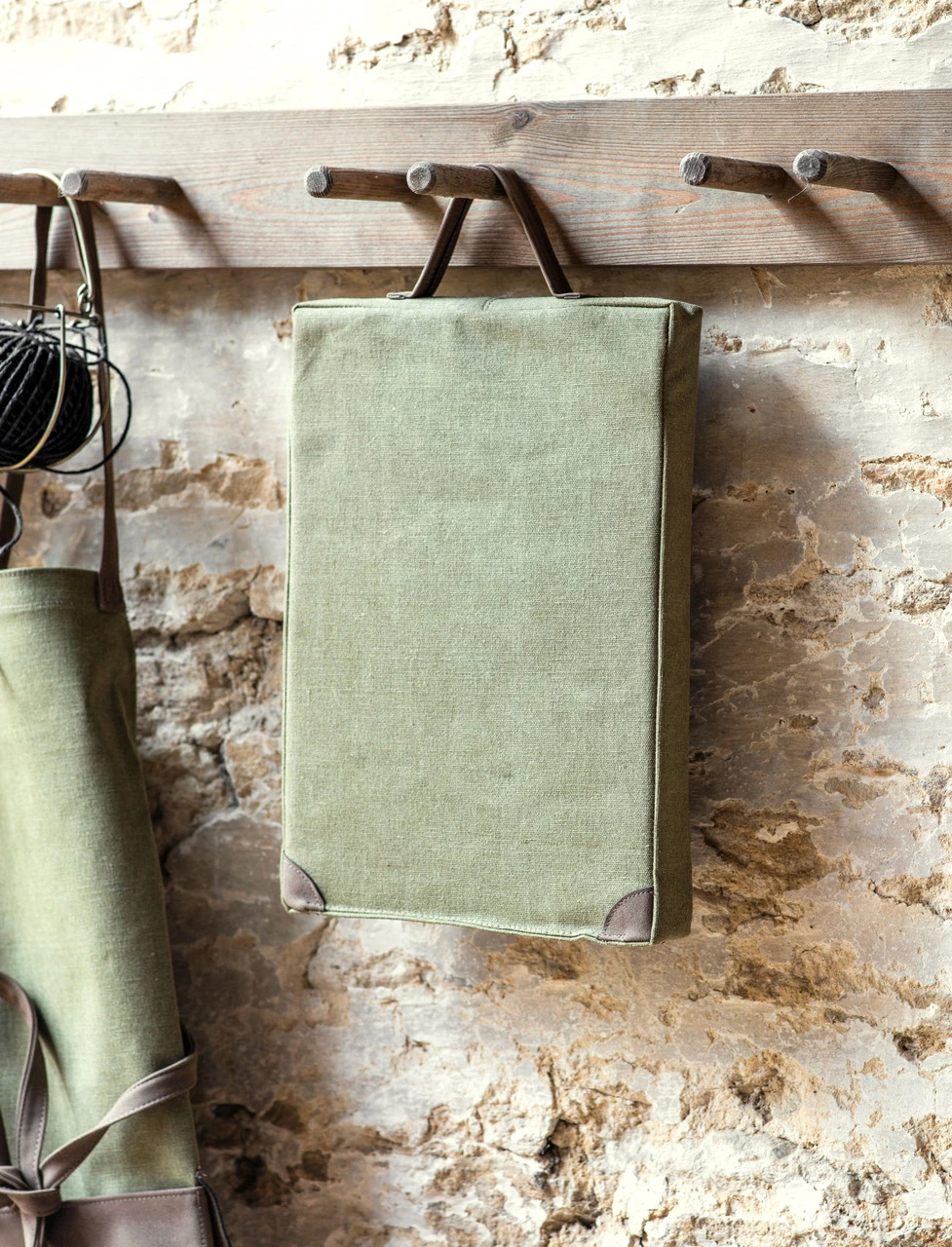 Garden Kneeler 1 Garden Kneeler