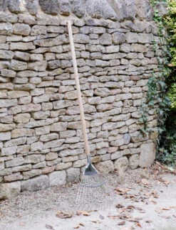 Hawkesbury Leaf Rake