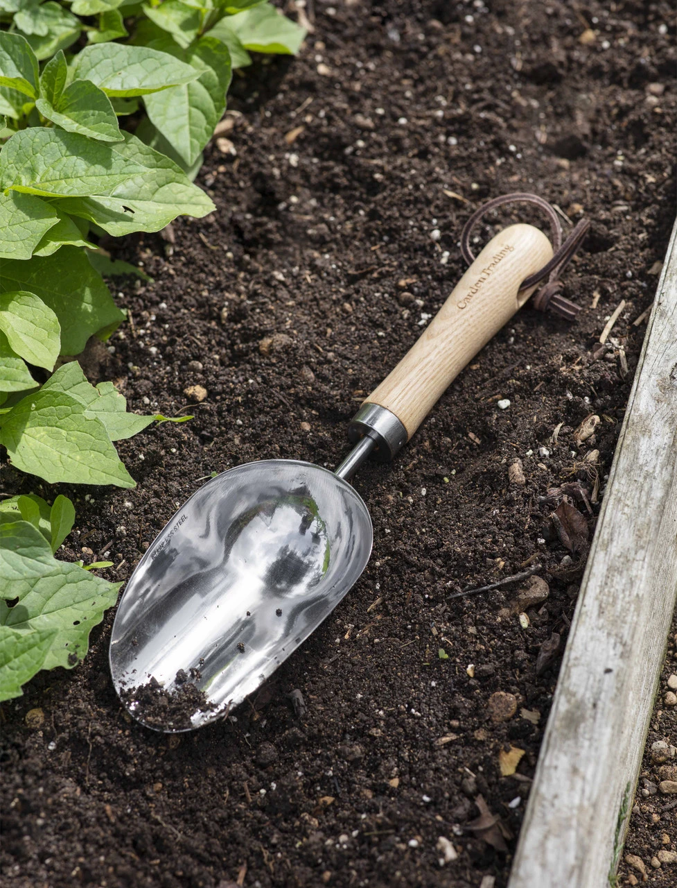 Hawkesbury Hand Scoop 1 Hawkesbury Hand Scoop