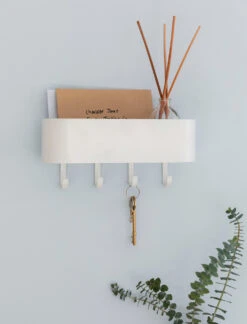 Key Hook - Lily White