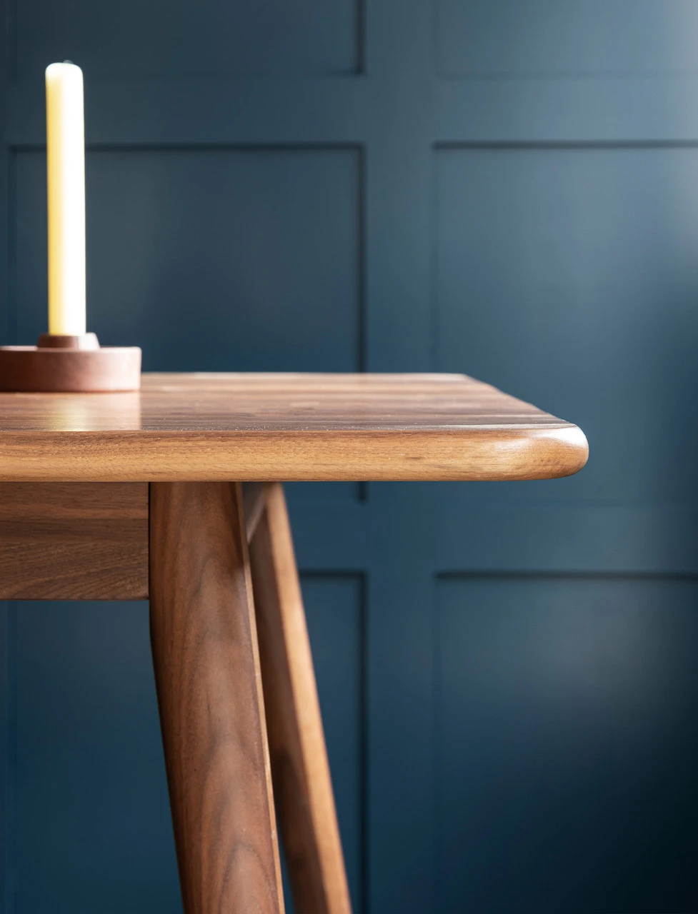 Kersoe Dining Table 2 Kersoe Dining Table - Image 2