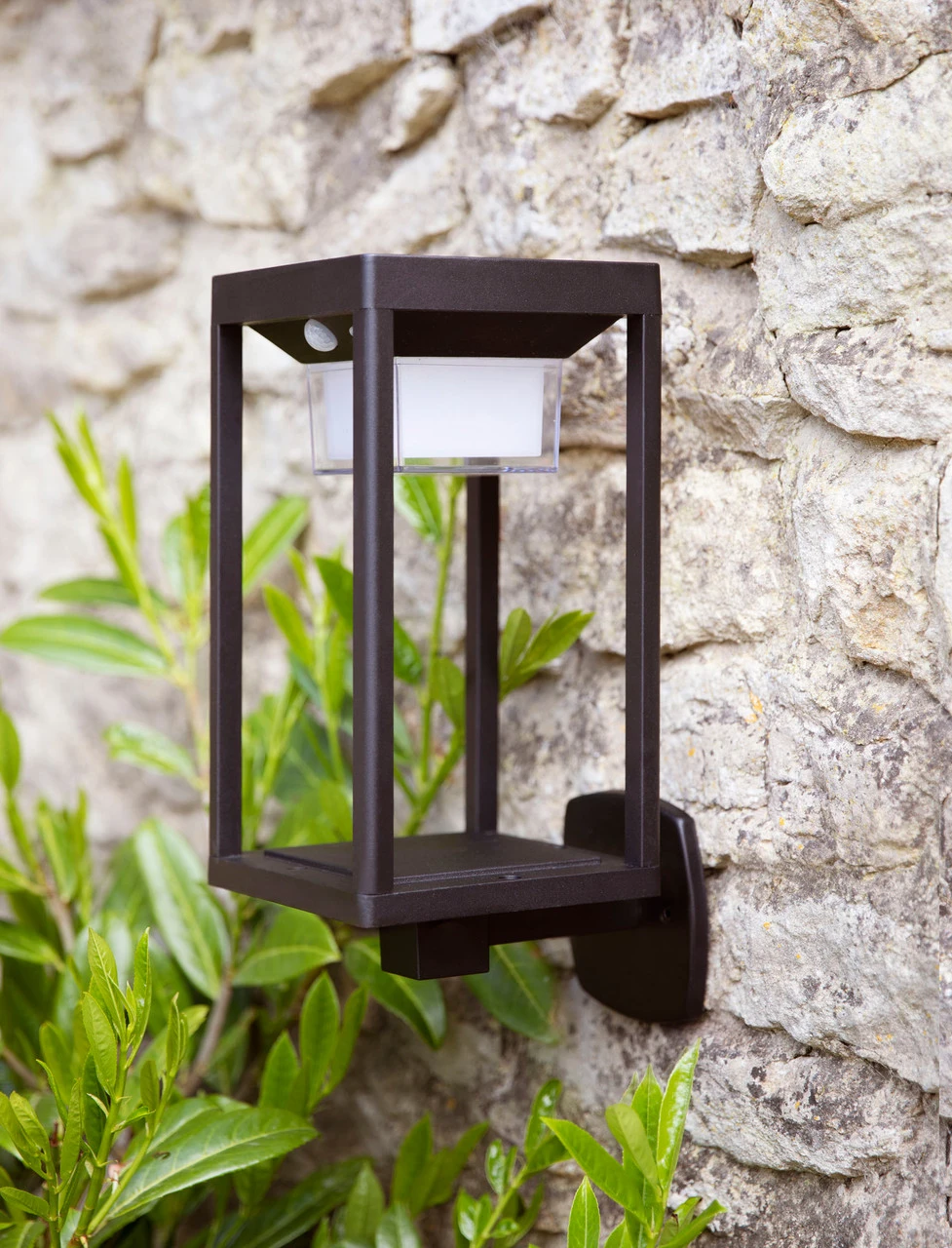 Skye Solar Wall Light 1 Skye Solar Wall Light