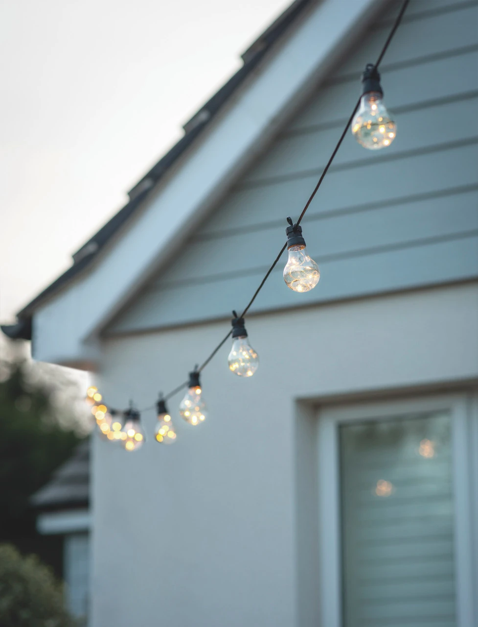 Solar Festoon Classic Lights - 20 Bulbs 1 Solar Festoon Classic Lights - 20 Bulbs