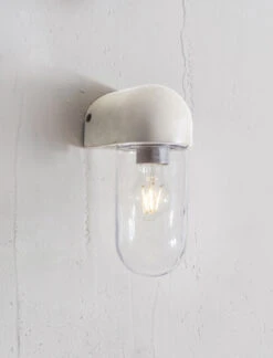 Southbank Outdoor Light