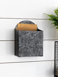 Witcombe Letter Holder