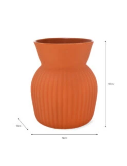 Linear Vase - 13cm 9 Linear Vase - 13cm -Garden Trading Store LVPK01 portrait 9 37107.1638472571