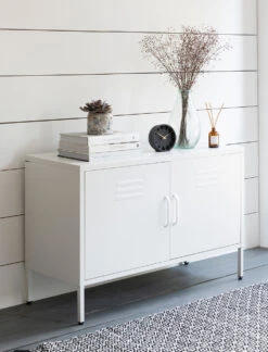 Marlborough Storage Locker - Low - Lily White