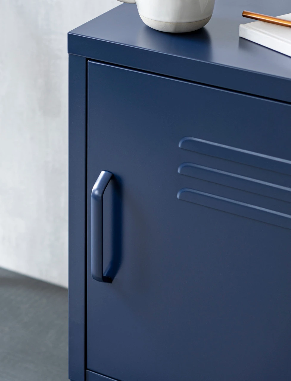 Right Marlborough Locker - Small - Ink 2 Right Marlborough Locker - Small - Ink - Image 2