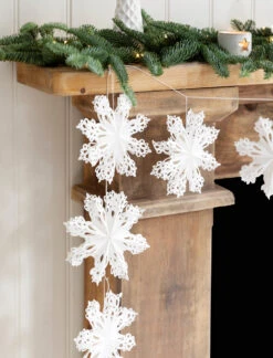 Maddox Snowflake Garland