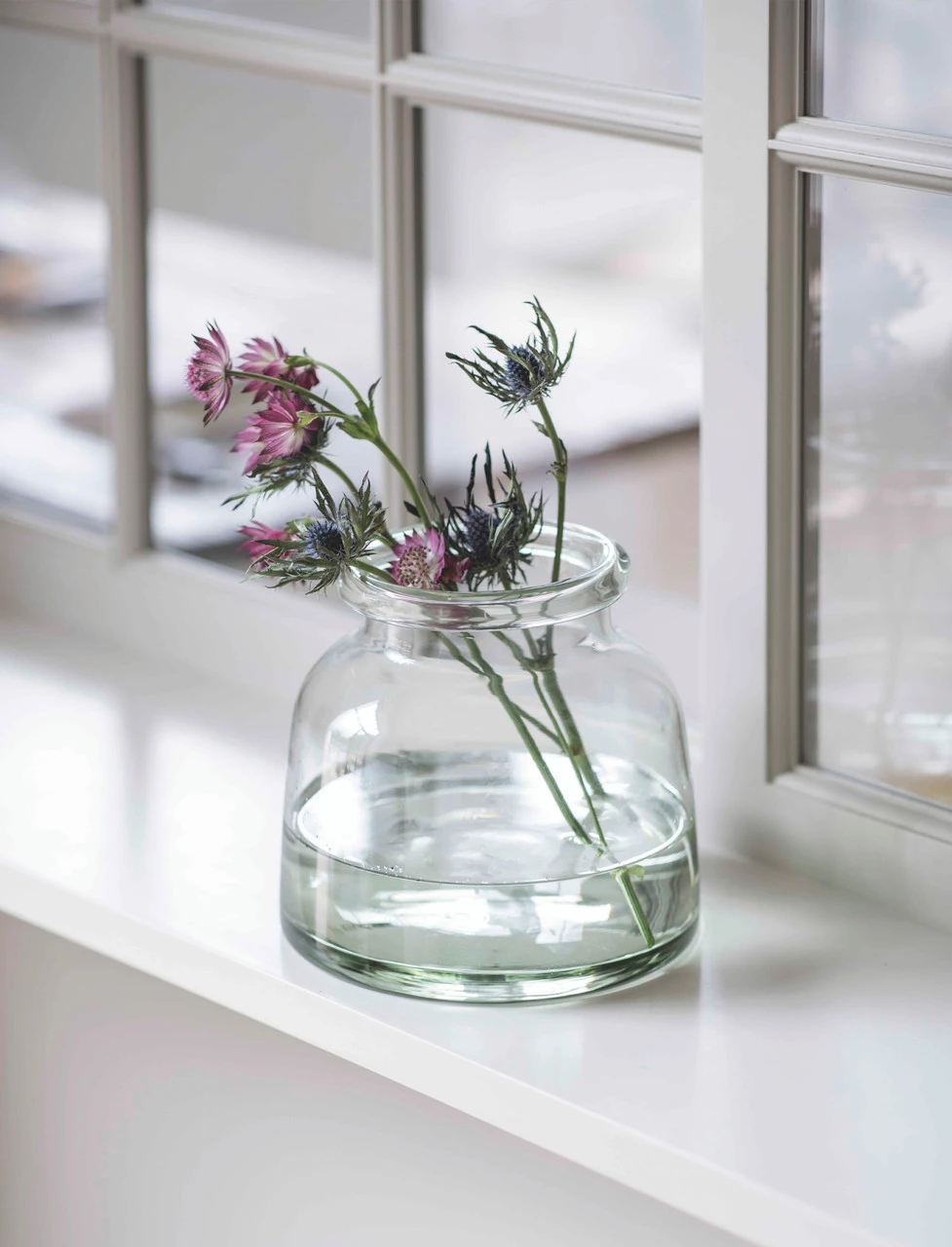 Mickleton Vase - Clear - Small 3 Mickleton Vase - Clear - Small - Image 3