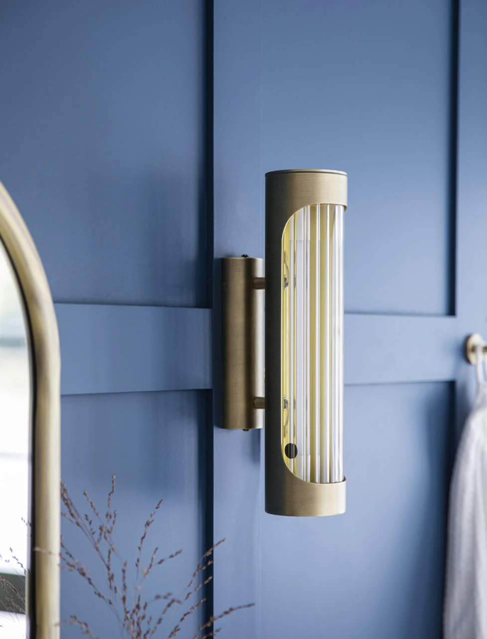 Novello Wall Light - Brass 2 Novello Wall Light - Brass - Image 2