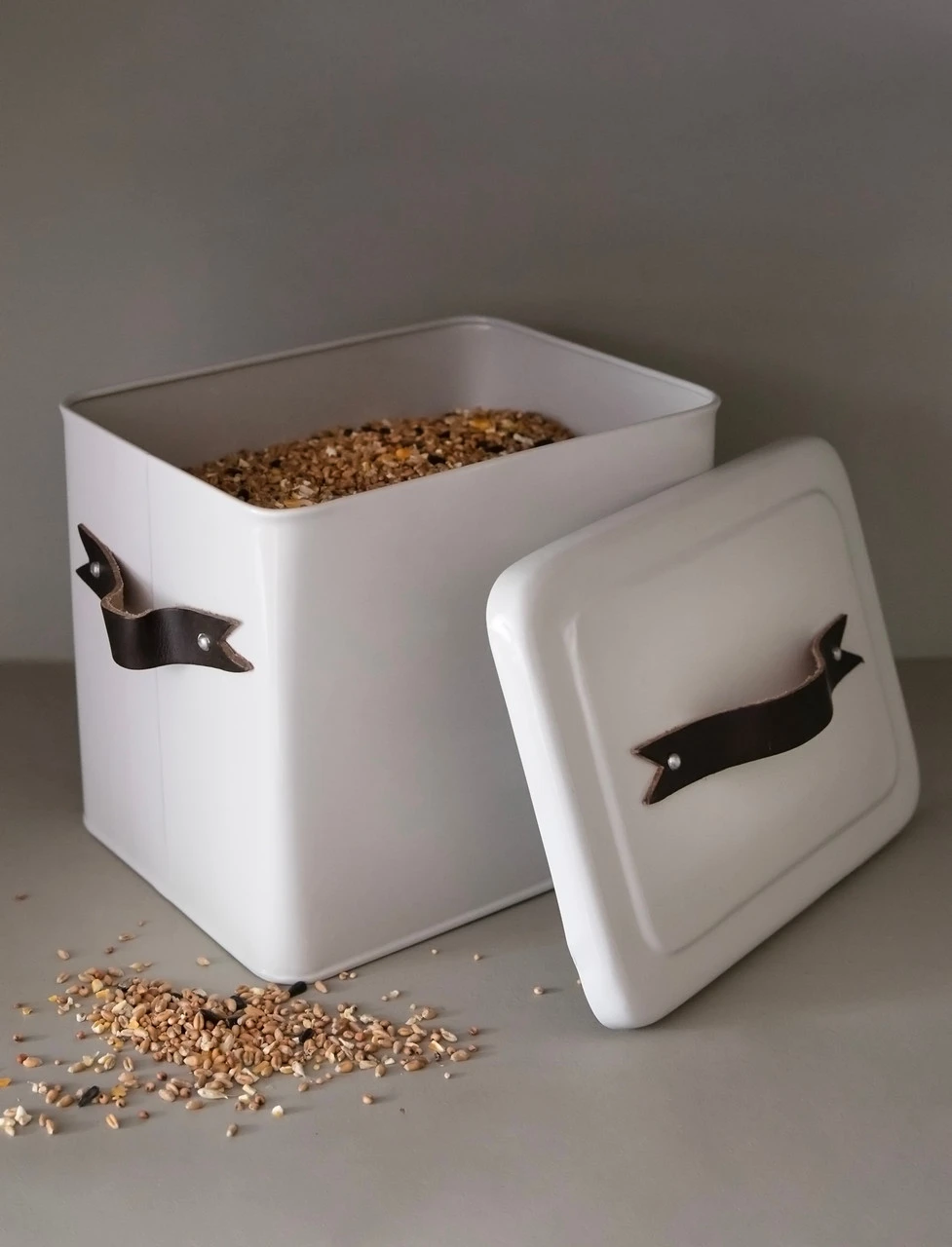 Stowell Pet Bin - Small 5 Stowell Pet Bin - Small - Image 5