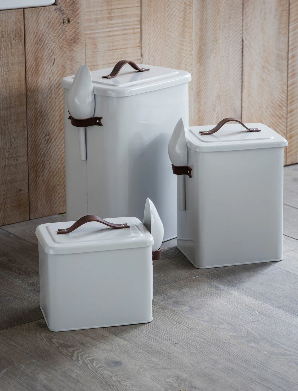 Stowell Pet Bin - Medium 3 Stowell Pet Bin - Medium - Image 3