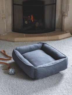 Langley Pet Bed - Medium