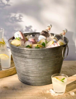 Buscot Planter - 39cm 8 Buscot Planter - 39cm -Garden Trading Store RBPL03 portrait 4 43519.1649836819