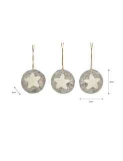 Set Of 3 Southwold Star Baubles - Grey 5 Set Of 3 Southwold Star Baubles - Grey -Garden Trading Store SBFE01 portrait 9 12052.1638480658