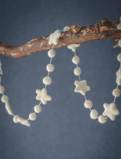 Southwold Star & Pom Pom Garland