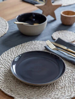 Holwell Side Plate - Carbon