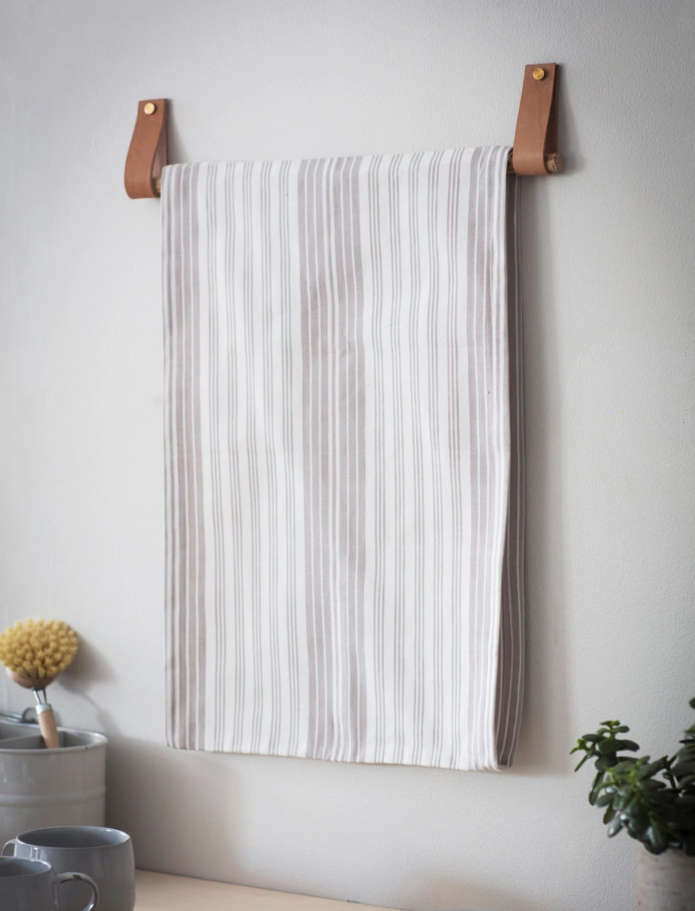 Kelston Towel Rail 2 Kelston Towel Rail - Image 2