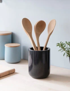 Lansdowne Utensil Holder -Garden Trading Store UHBM01 portrait 3 49332.1668177821