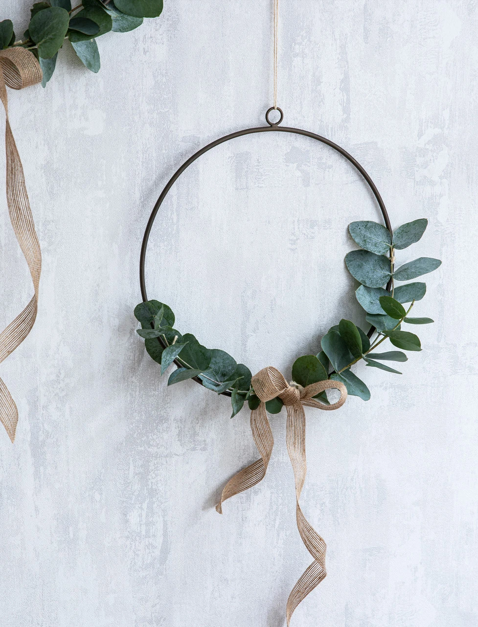 Cromwell Wreath - Small 1 Cromwell Wreath - Small